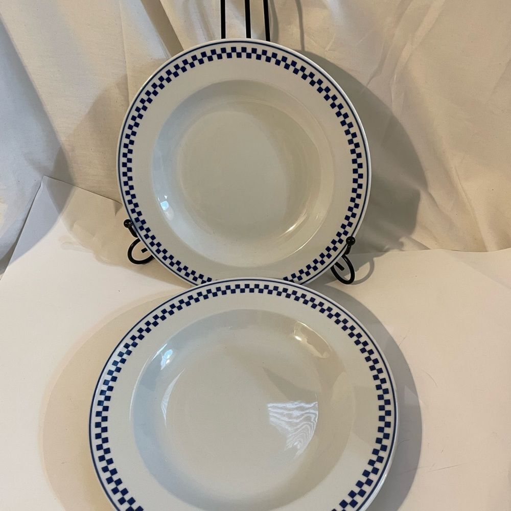 TOGNANA PORCELLANE BLUE WHITE CHECK CHECKERED RIMMED SOUP BOWL ITALY 9 “ A5.